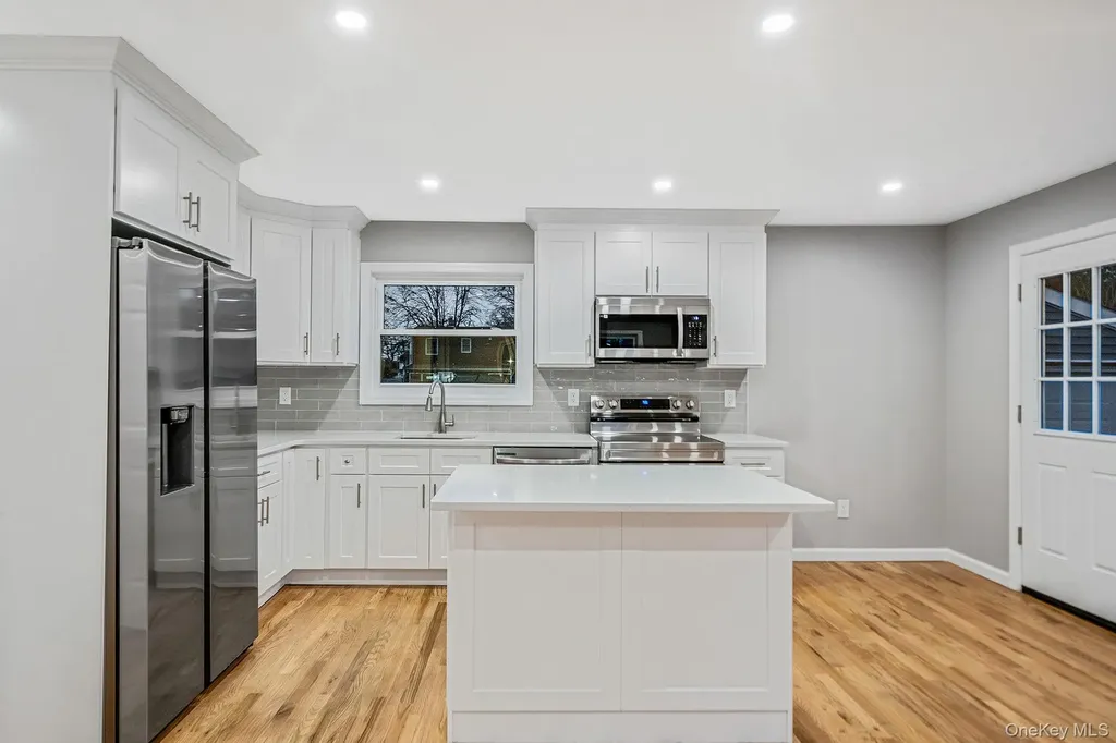 34 Hilliard Avenue Central Islip NY 11722
