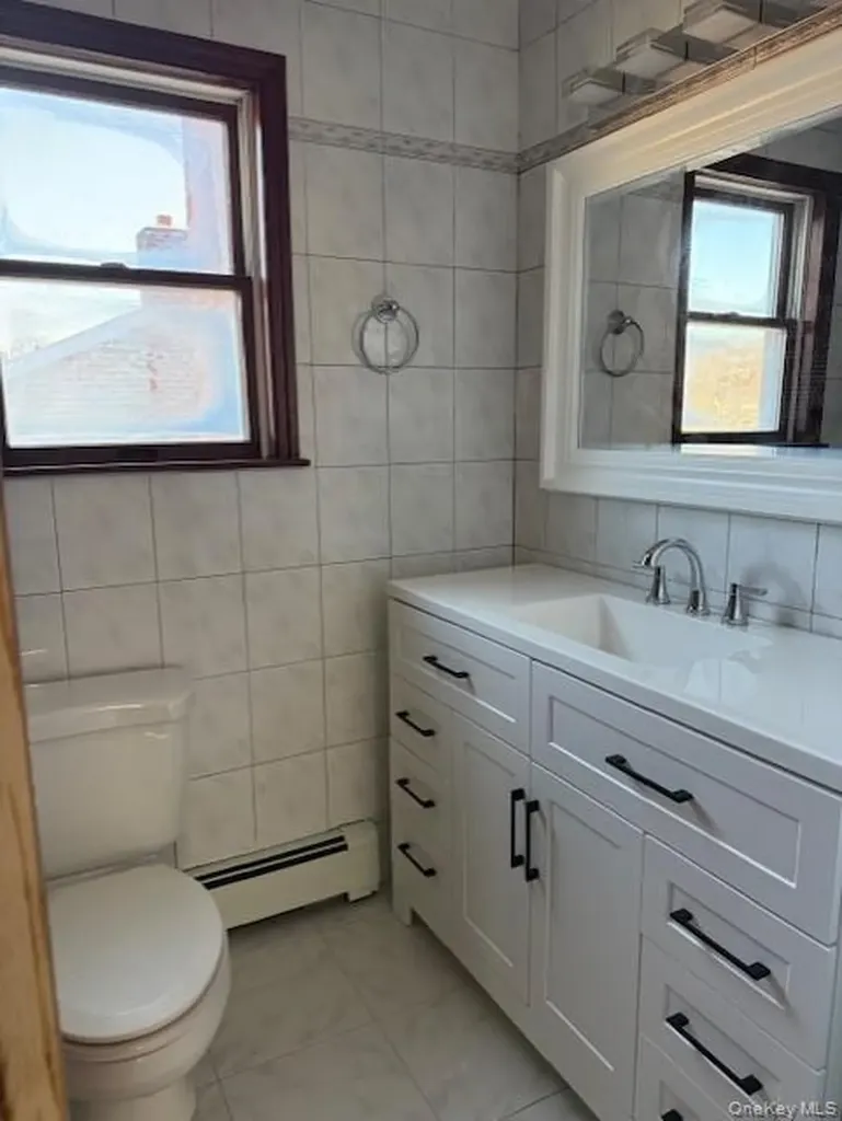 60 Cloverdale Avenue White Plains NY 10603
