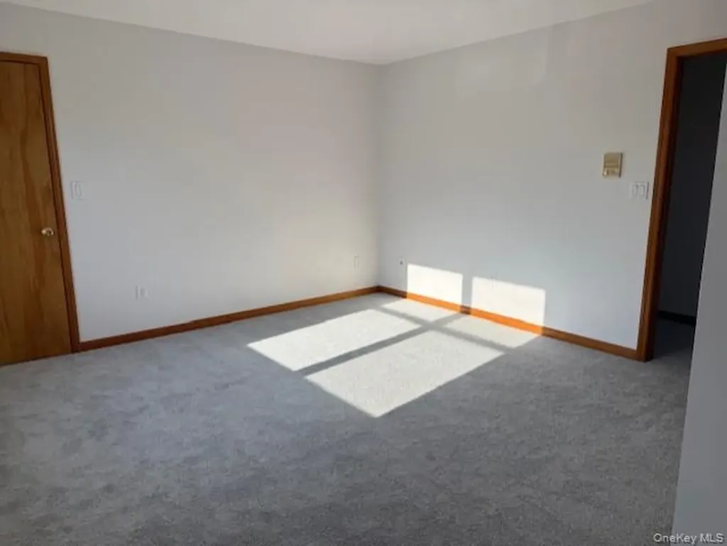60 Cloverdale Avenue White Plains NY 10603