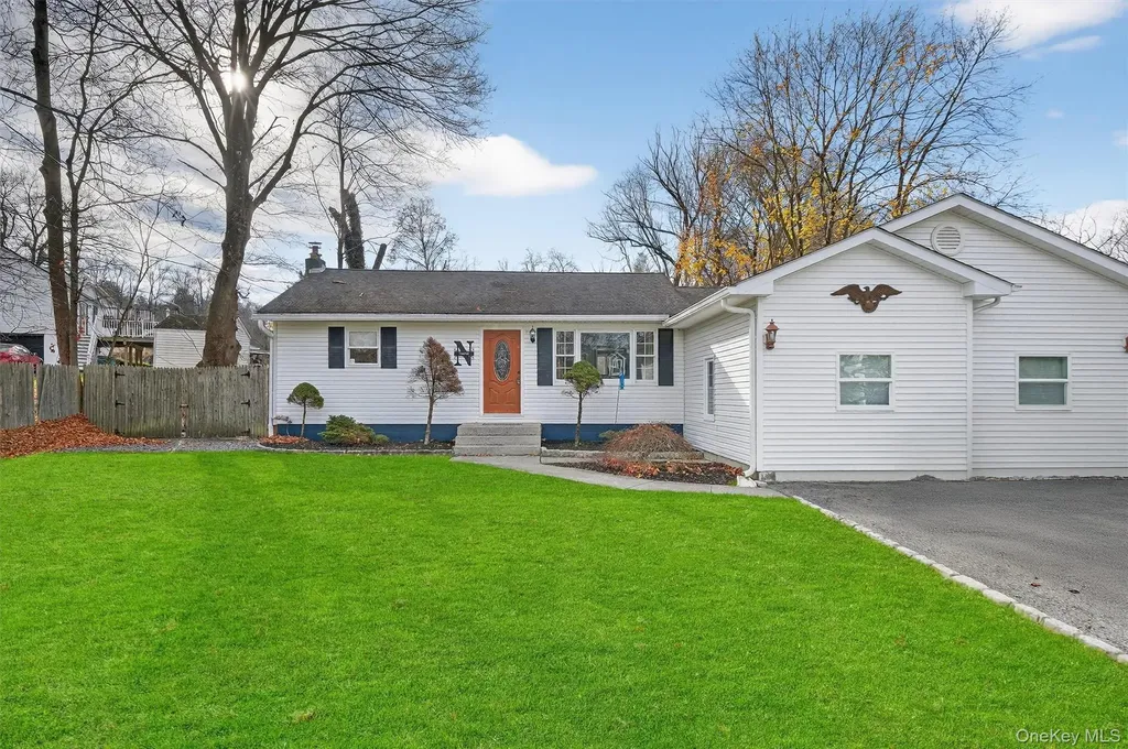 10 Meier Road Poughkeepsie NY 12603