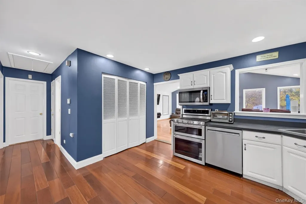 10 Meier Road Poughkeepsie NY 12603