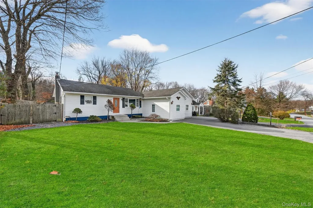 10 Meier Road Poughkeepsie NY 12603