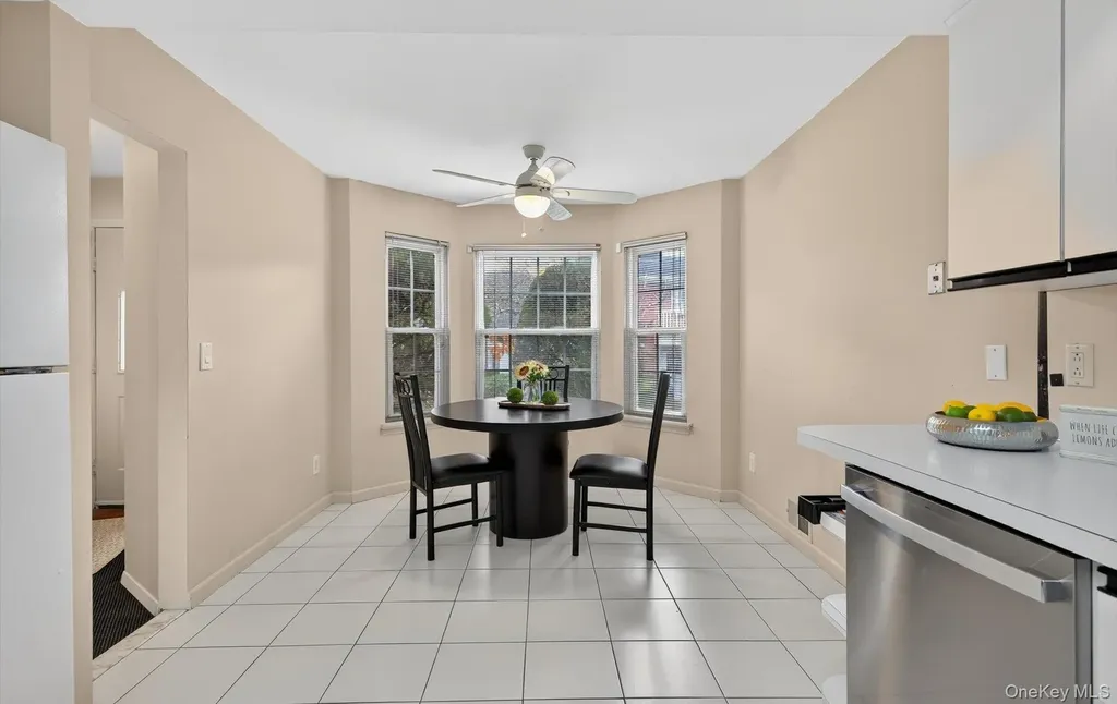 105 Glen Way Syosset NY 11791