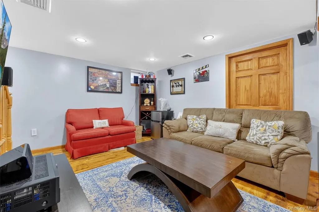 31 Reservoir Road Wallkill NY 12589