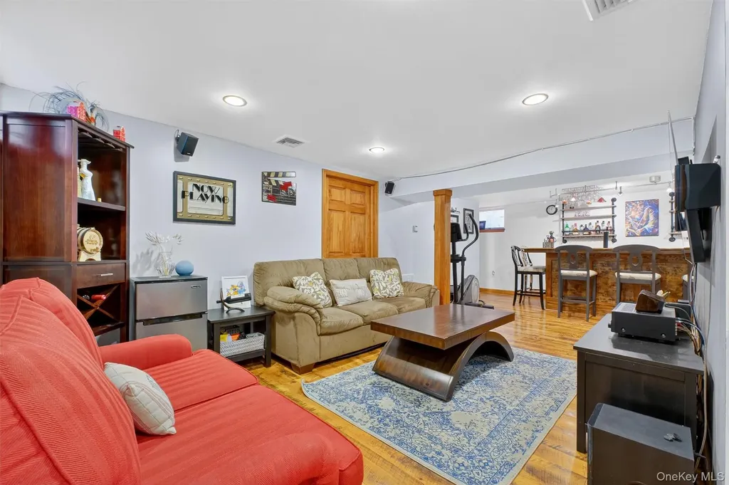 31 Reservoir Road Wallkill NY 12589