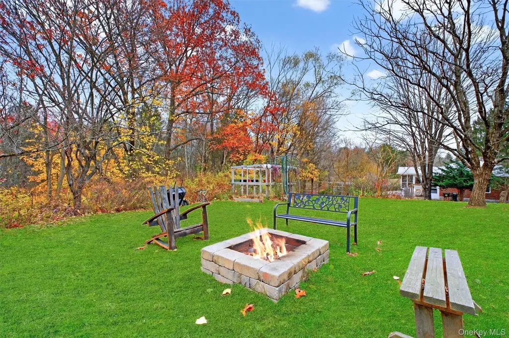 31 Reservoir Road Wallkill NY 12589