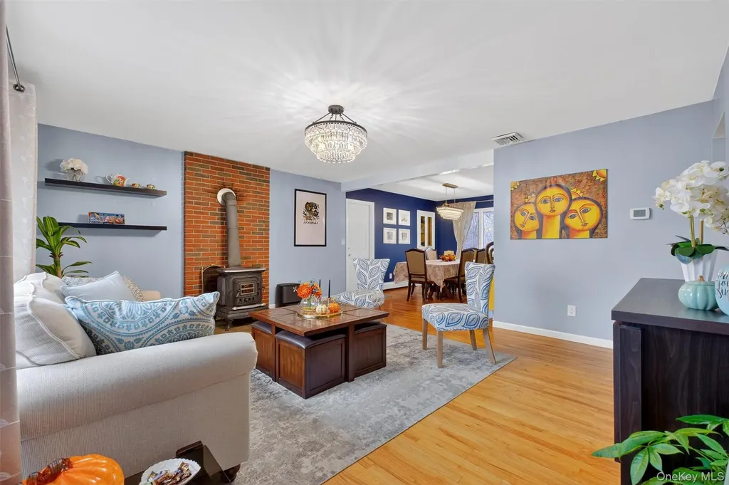 31 Reservoir Road Wallkill NY 12589