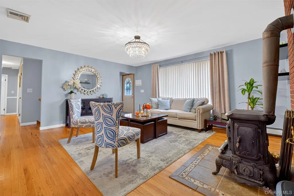 31 Reservoir Road Wallkill NY 12589