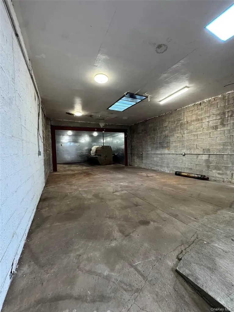 171-65 46th Avenue Flushing NY 11358