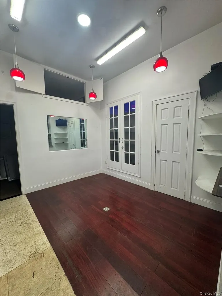 171-65 46th Avenue Flushing NY 11358