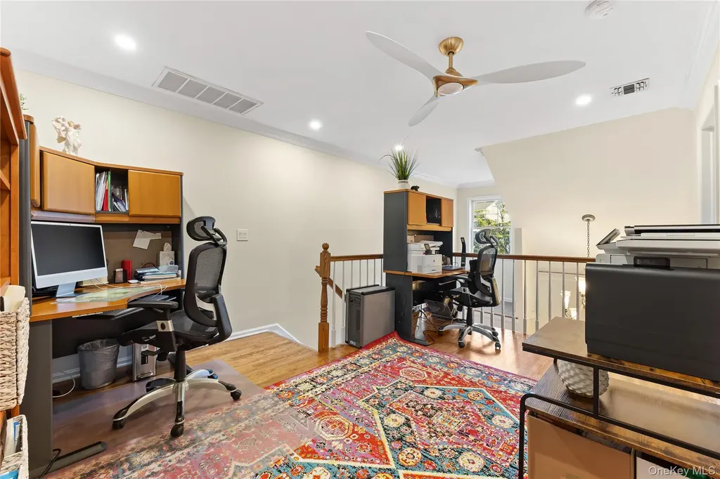 2 Spring Court Huntington NY 11743