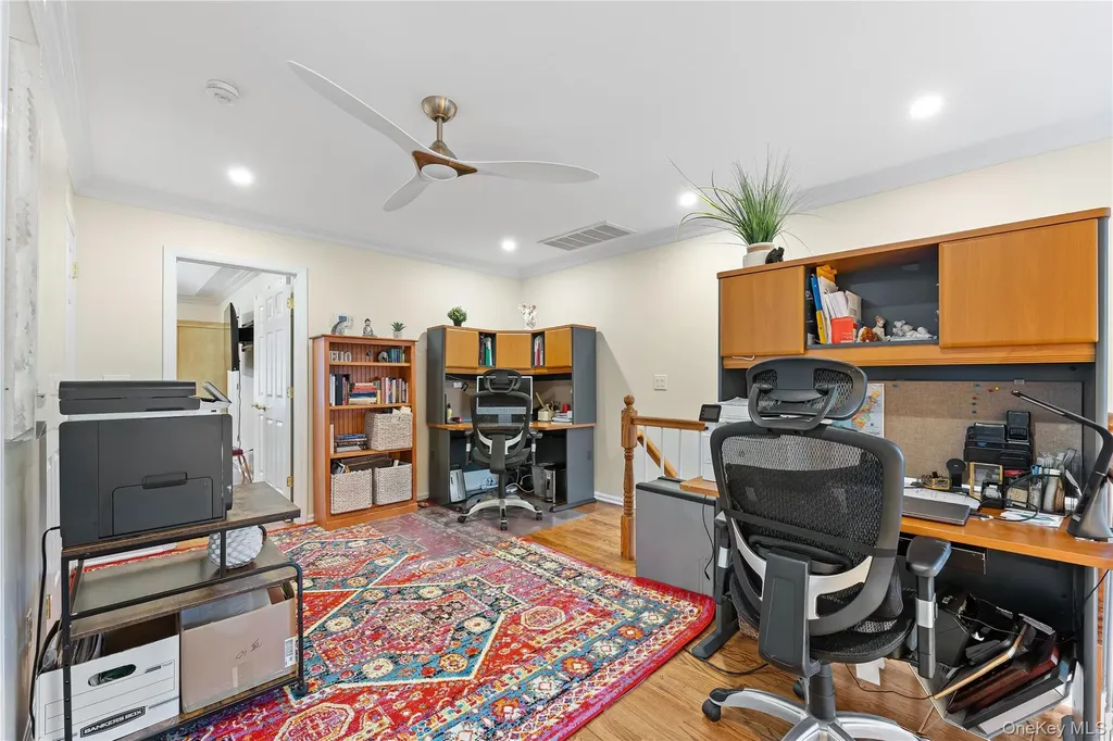 2 Spring Court Huntington NY 11743