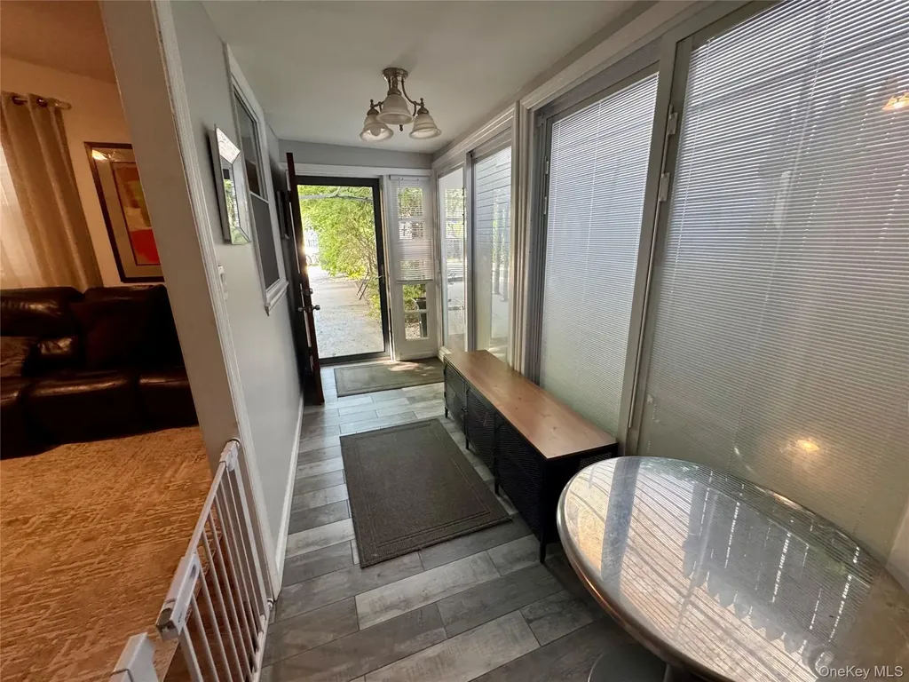 749 E 224th Street Bronx NY 10466