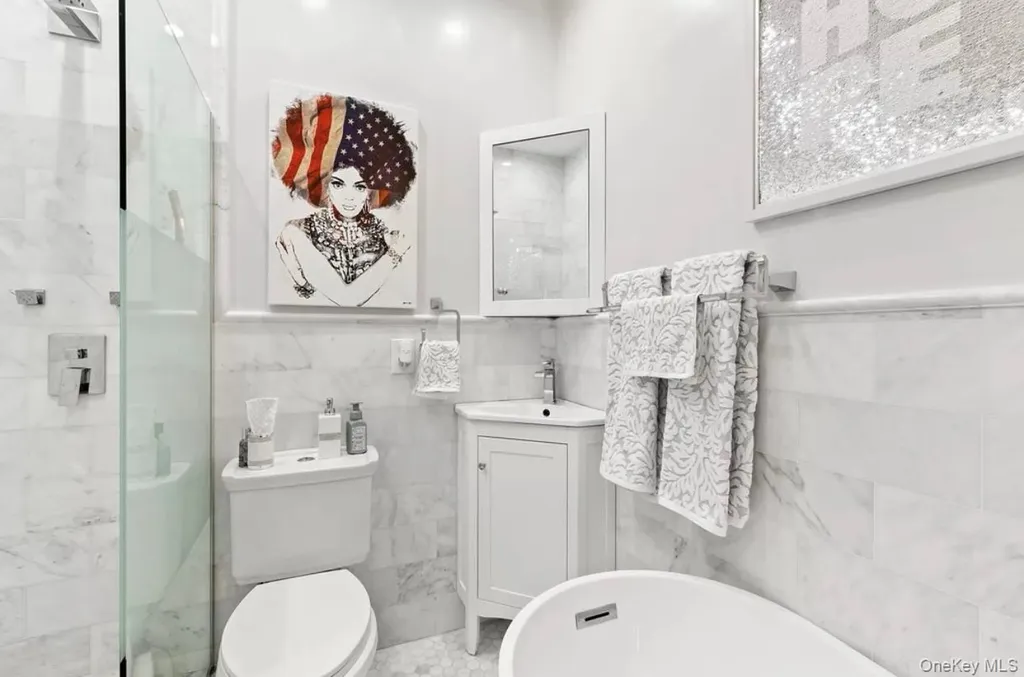 688 Putnam Avenue Brooklyn NY 11221