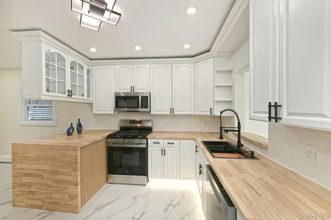 116 Beach Avenue Bellmore NY 11710