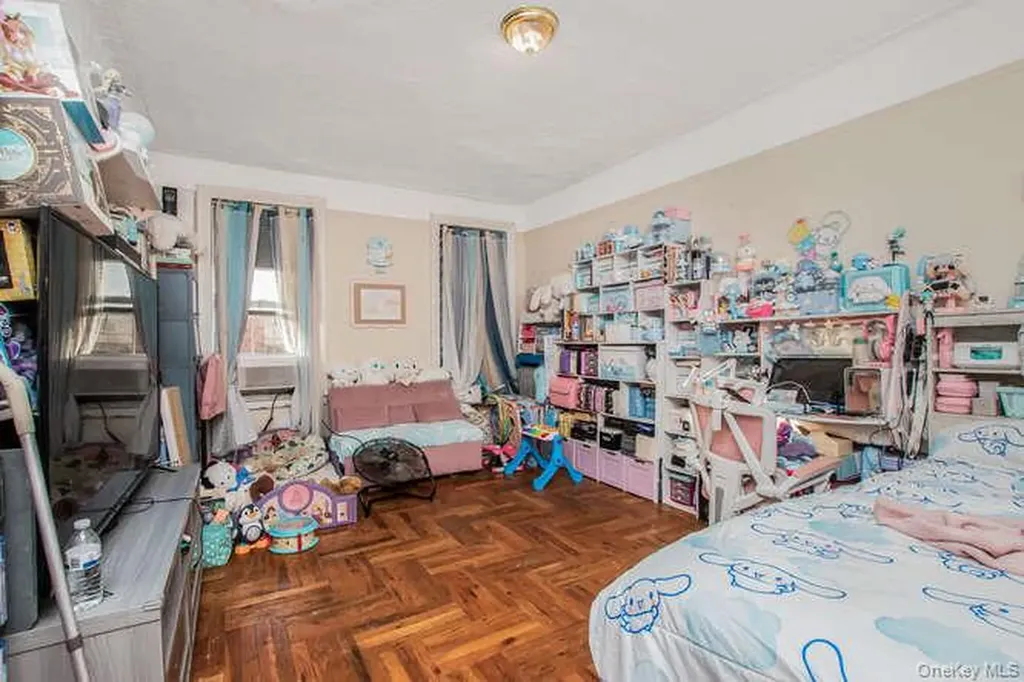 3230 Cruger Avenue Bronx NY 10467