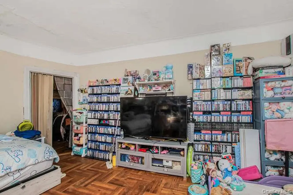 3230 Cruger Avenue Bronx NY 10467