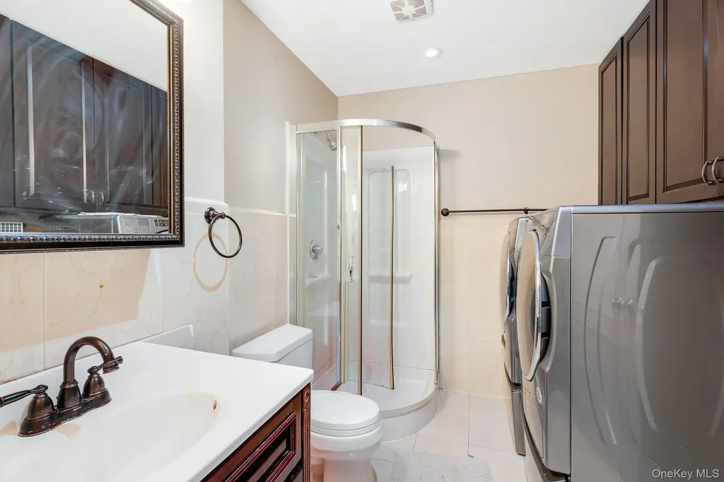 6911 Shore Road Brooklyn NY 11209