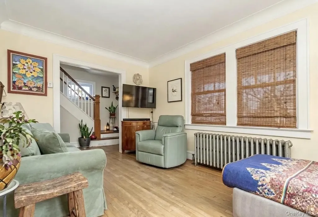7 Cherry Street Glen Head NY 11545