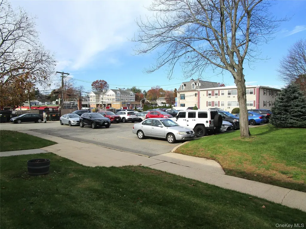 324 Post Avenue Westbury NY 11590