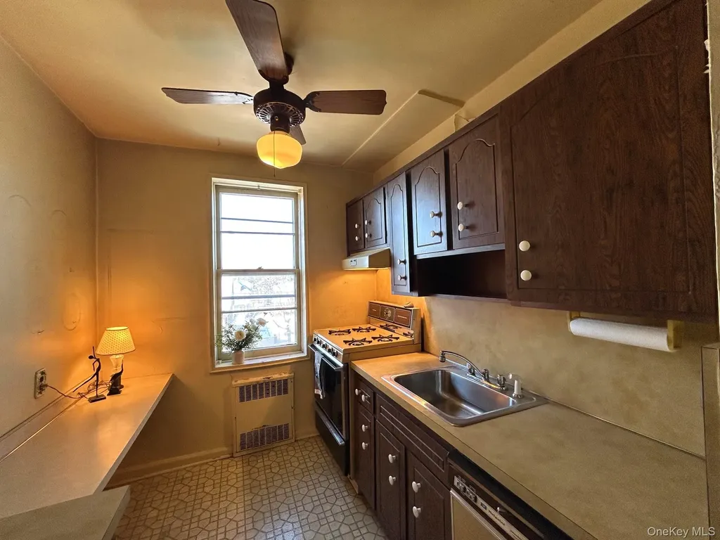 315 King Port Chester NY 10573