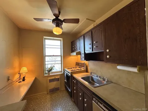 315 King Port Chester NY 10573