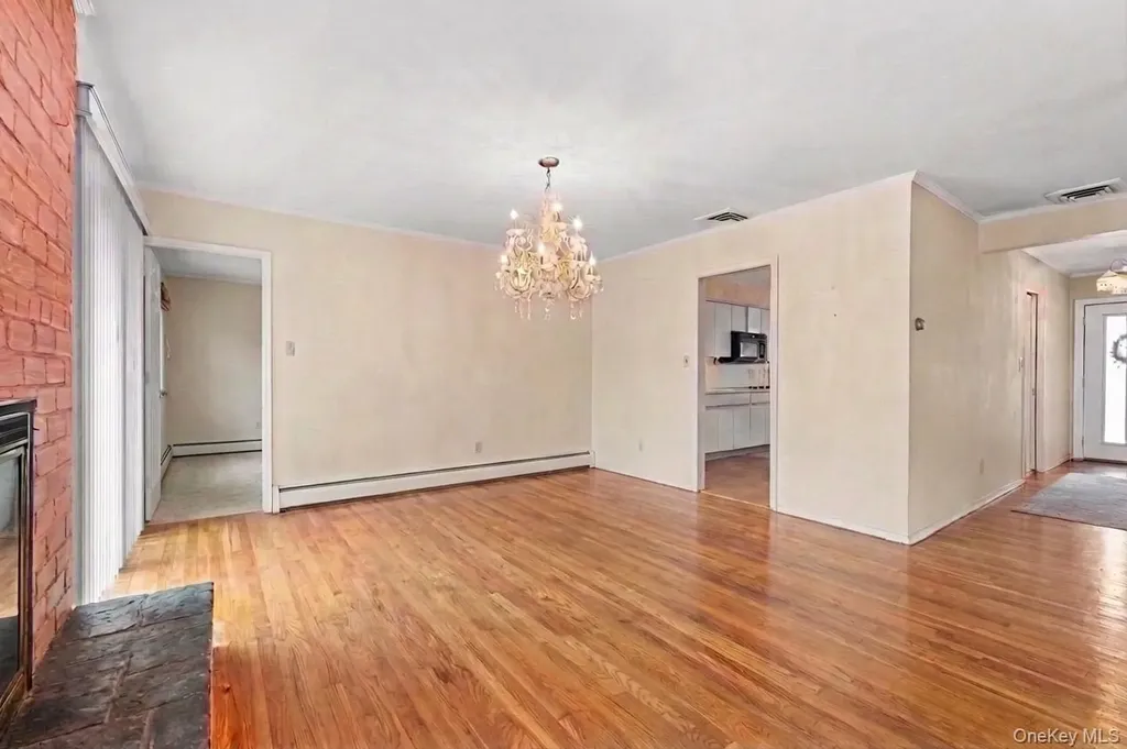 38 Hazelwood Drive Jericho NY 11753