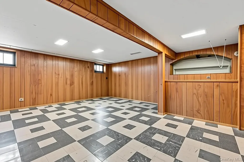 38 Hazelwood Drive Jericho NY 11753