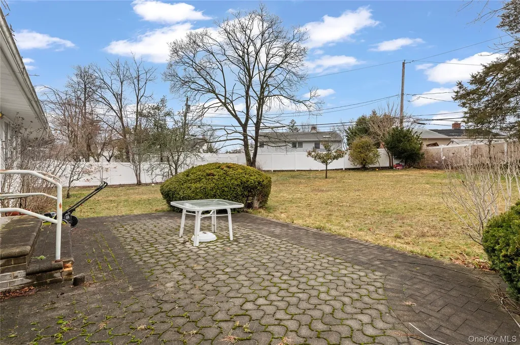 38 Hazelwood Drive Jericho NY 11753