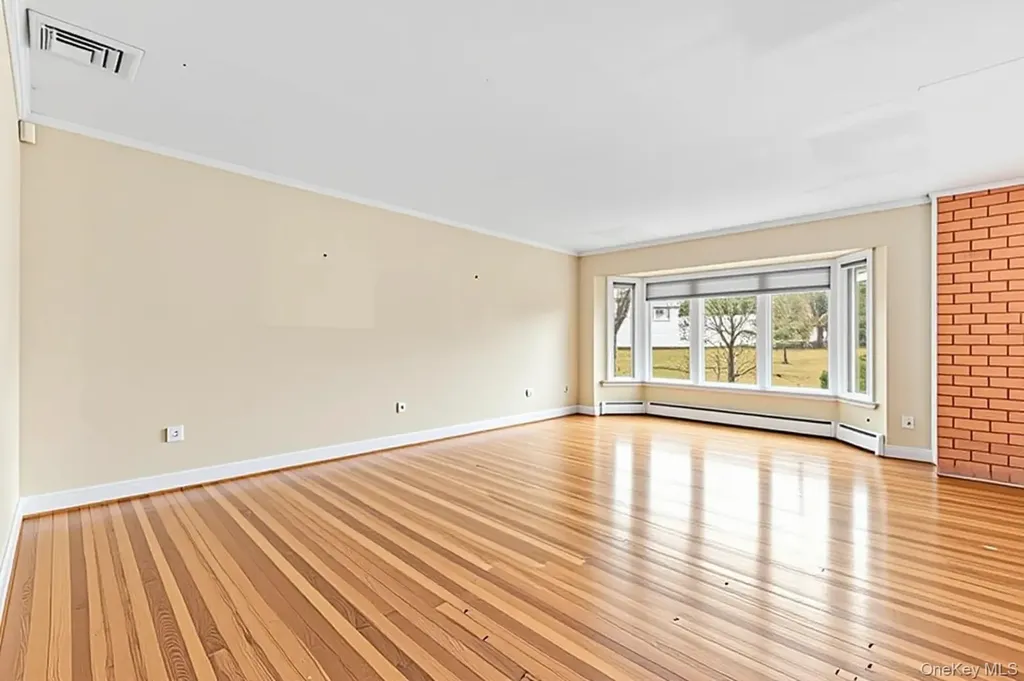 38 Hazelwood Drive Jericho NY 11753