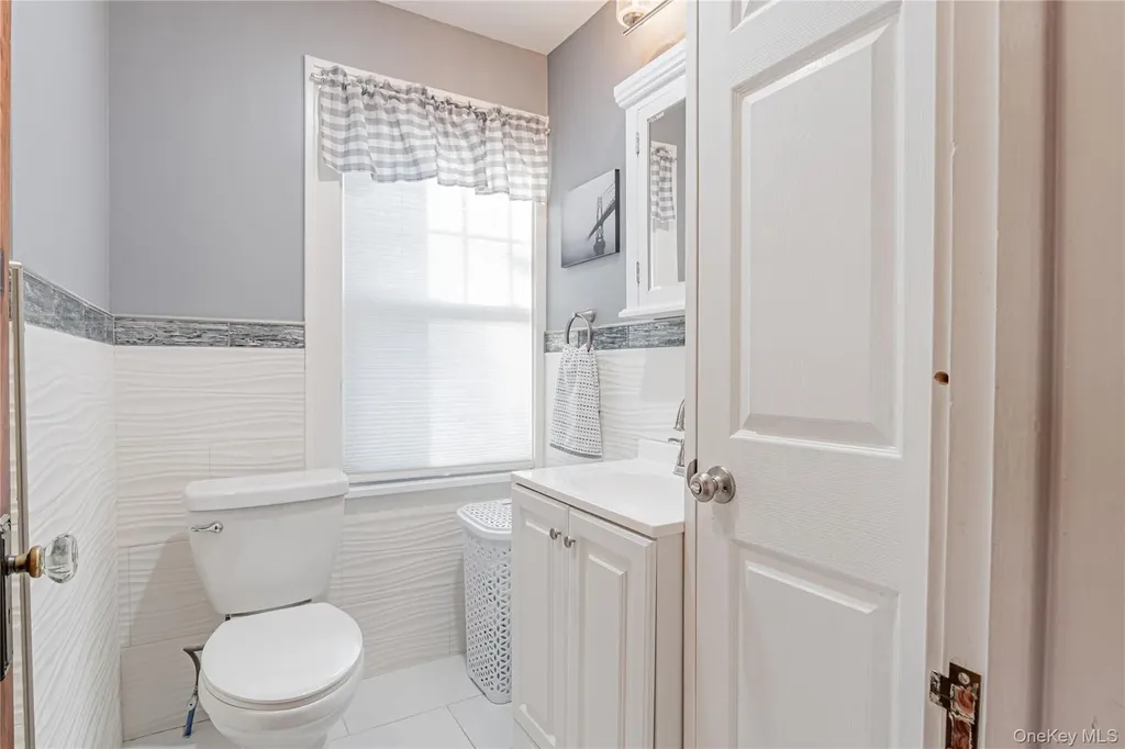 195 Hooker Avenue Poughkeepsie NY 12603