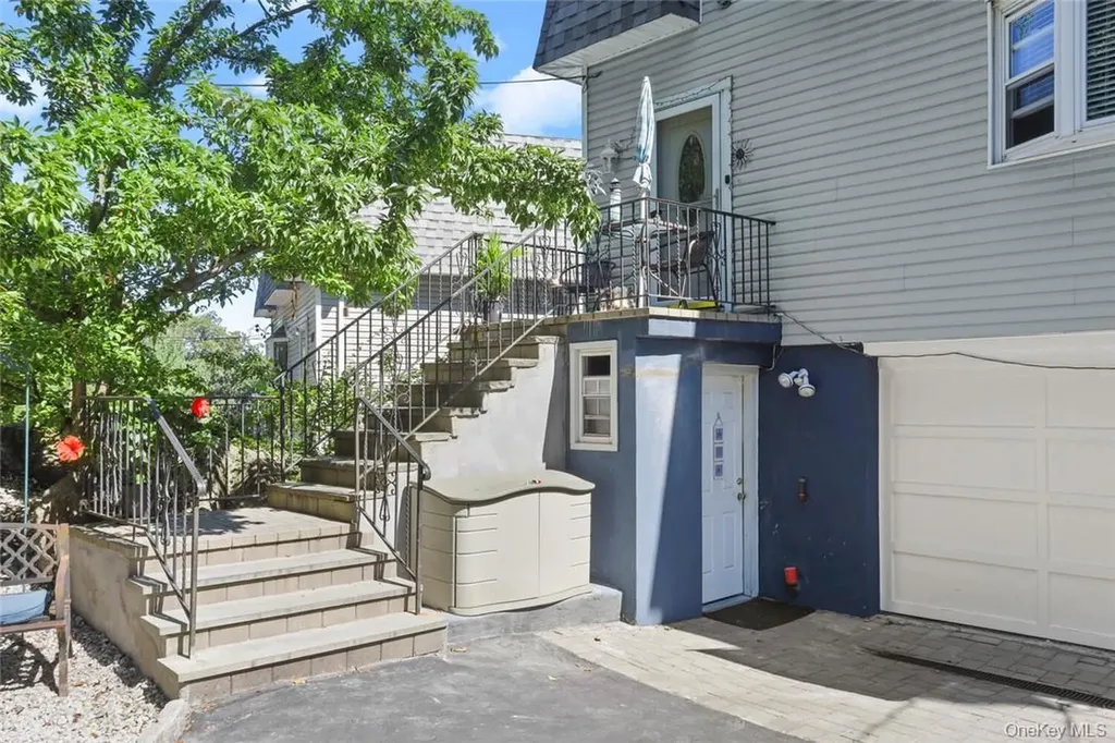 46 Chatham Terrace Yonkers NY 10710