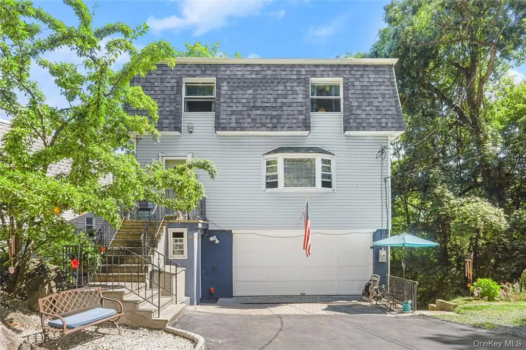 46 Chatham Terrace Yonkers NY 10710