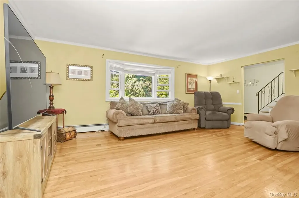 46 Chatham Terrace Yonkers NY 10710