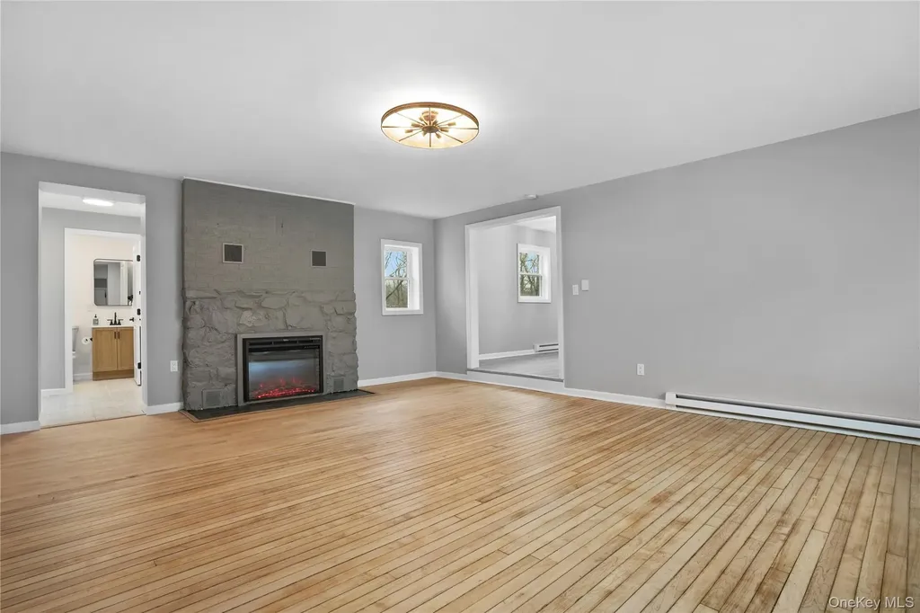 517 E Mountain Road N Cold Spring NY 10516