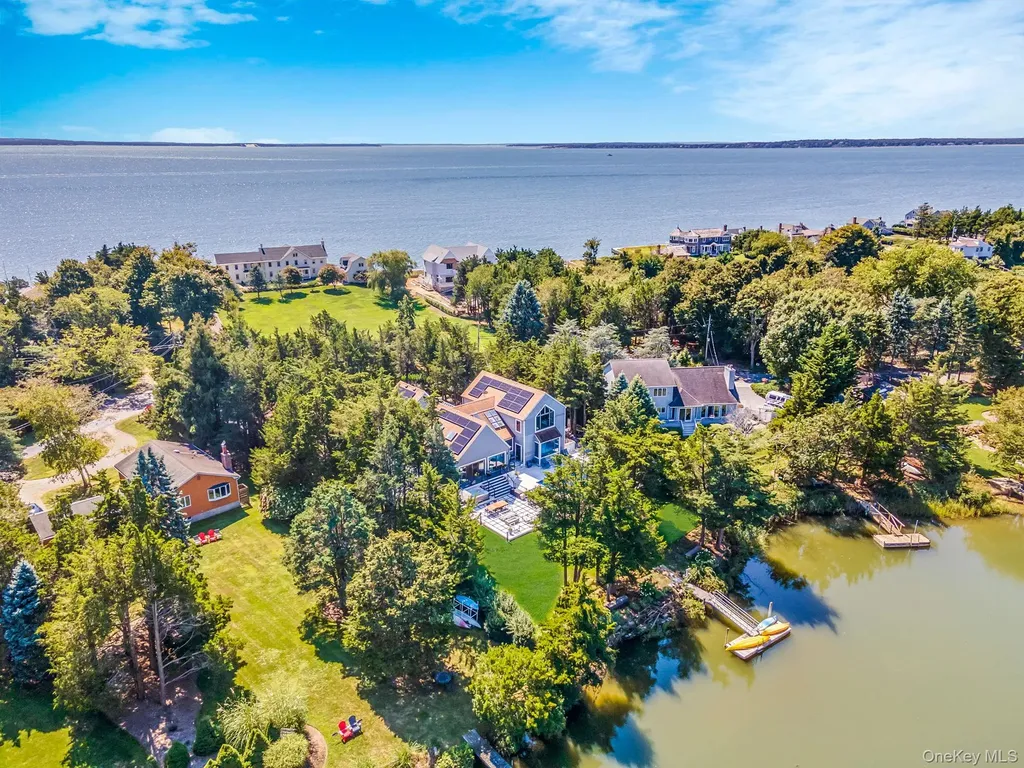 425 Cedar Point Drive E Southold NY 11971