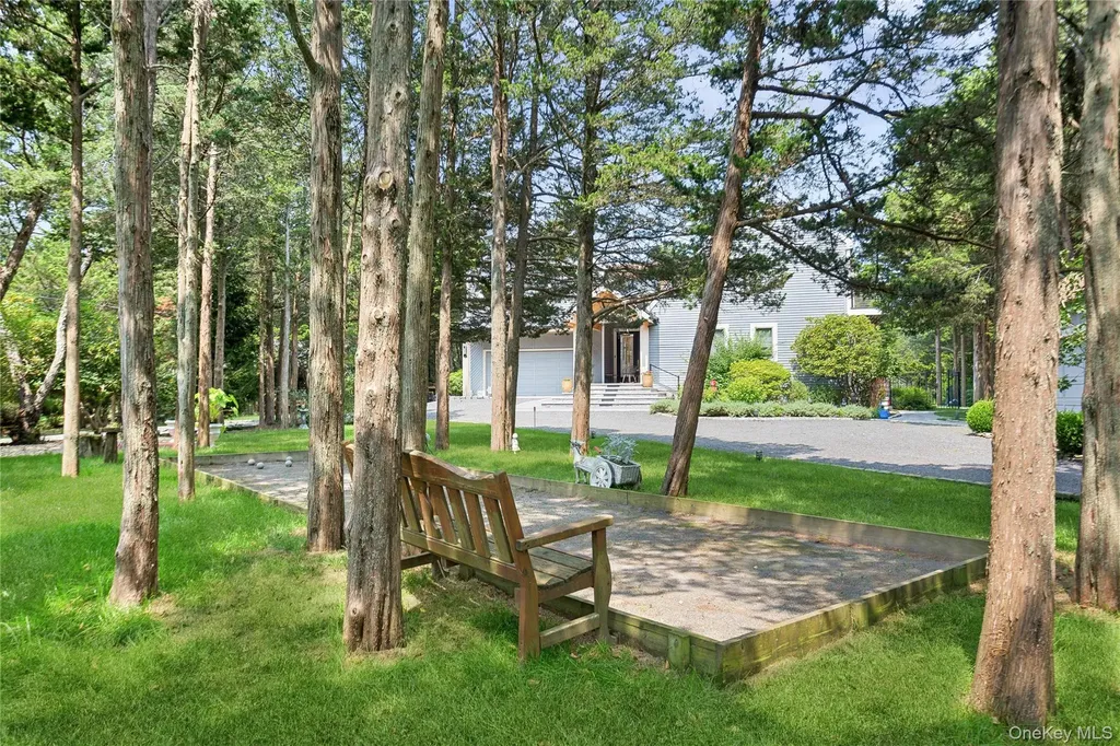 425 Cedar Point Drive E Southold NY 11971
