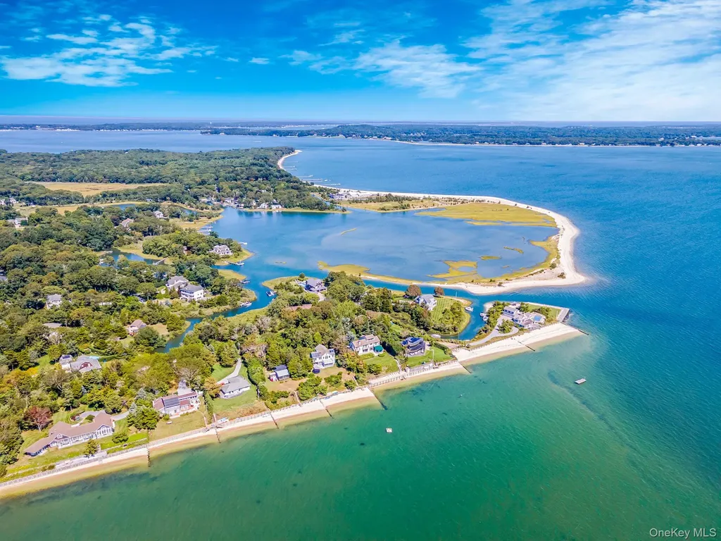 425 Cedar Point Drive E Southold NY 11971