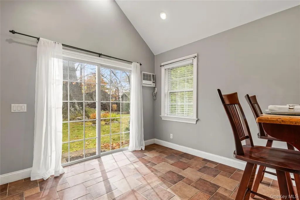 29 Avondale Road Harrison NY 10528