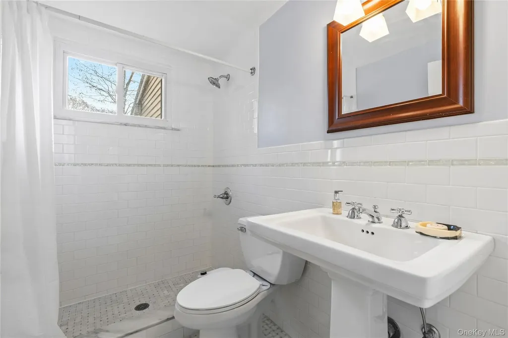 29 Avondale Road Harrison NY 10528