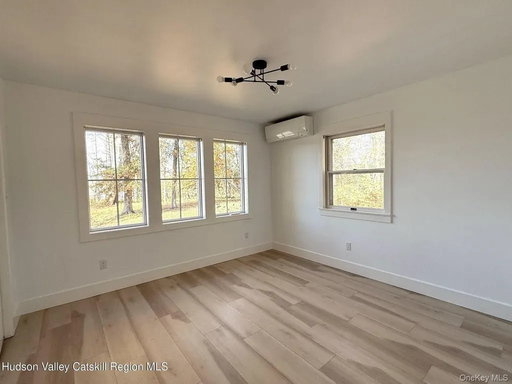 5265 State Route 9g Germantown NY 12526