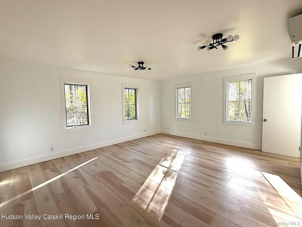 5265 State Route 9g Germantown NY 12526