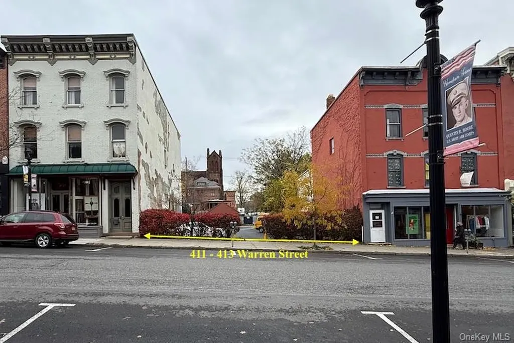 411 Warren Street Hudson NY 12534