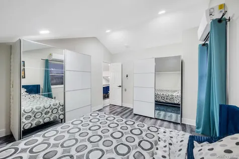 15 Drake Avenue Bellport NY 11713