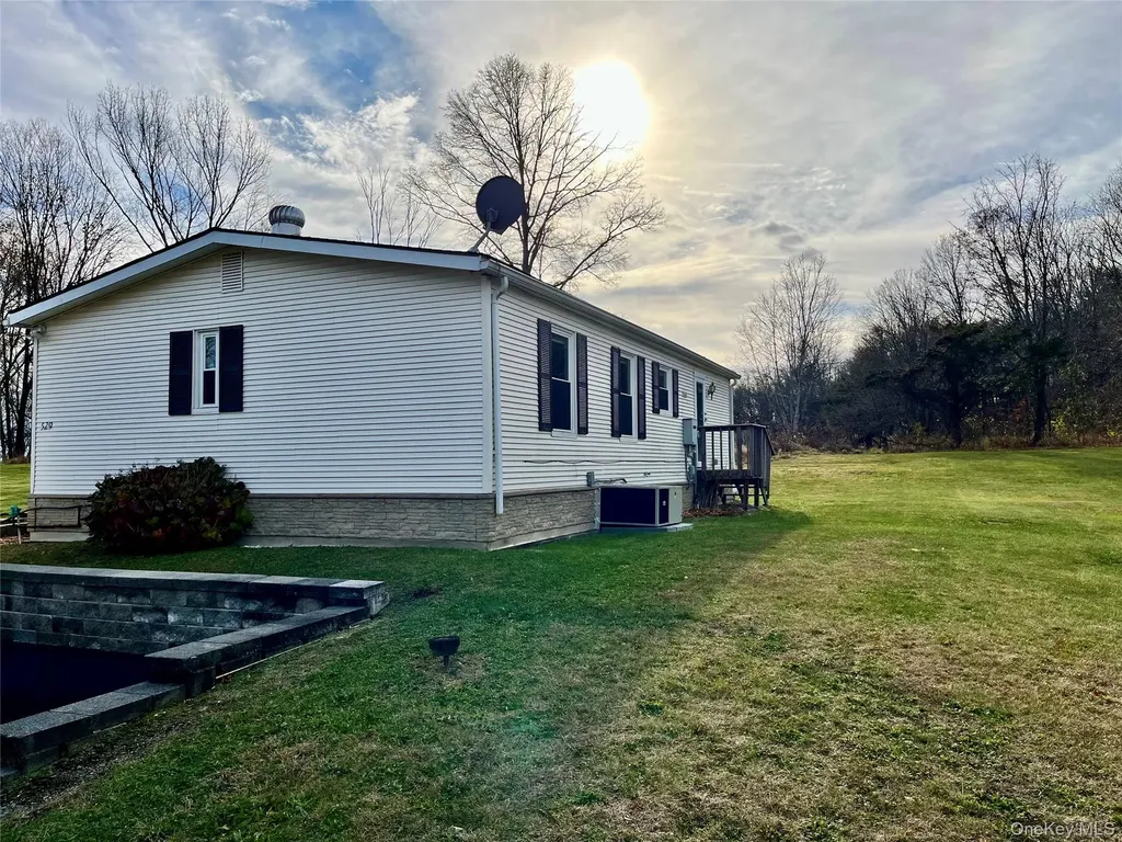 529 5th Avenue Middletown NY 10941