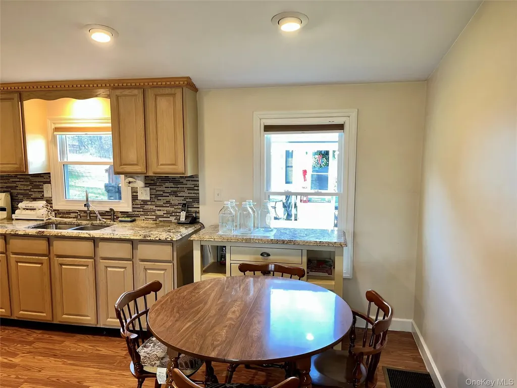 529 5th Avenue Middletown NY 10941