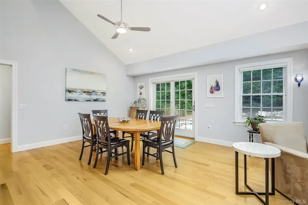 3 Sally's Path East Hampton NY 11937