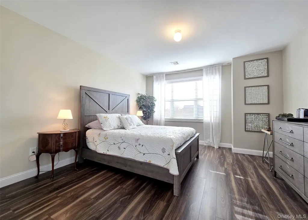 137 Grace Hall Lane Yaphank NY 11980