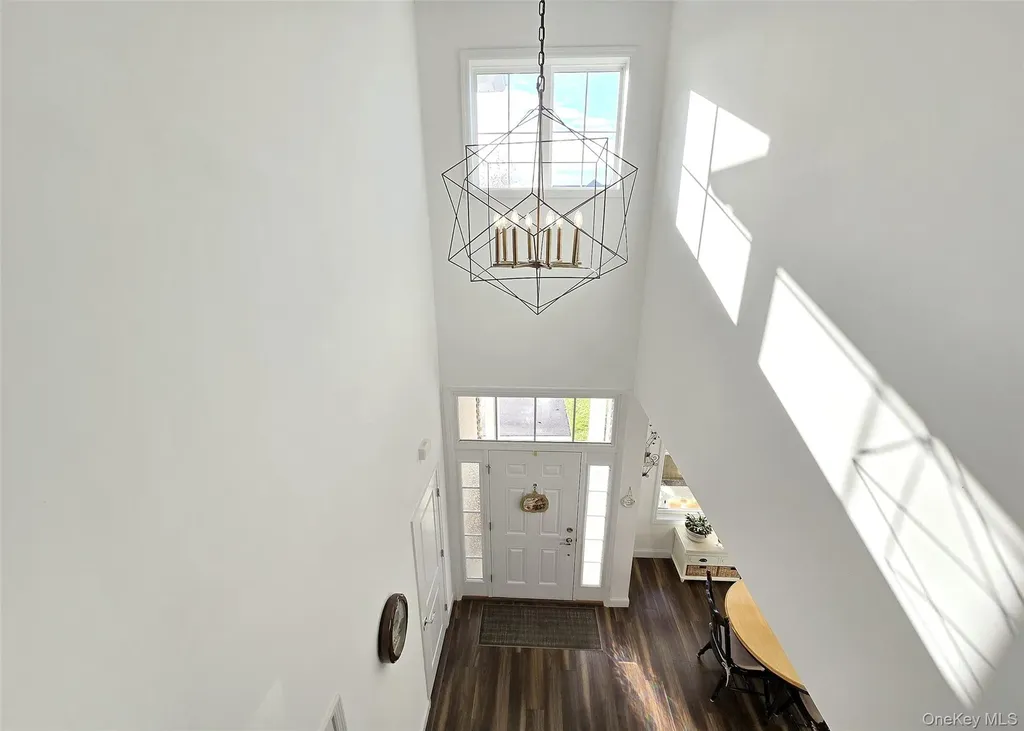 137 Grace Hall Lane Yaphank NY 11980