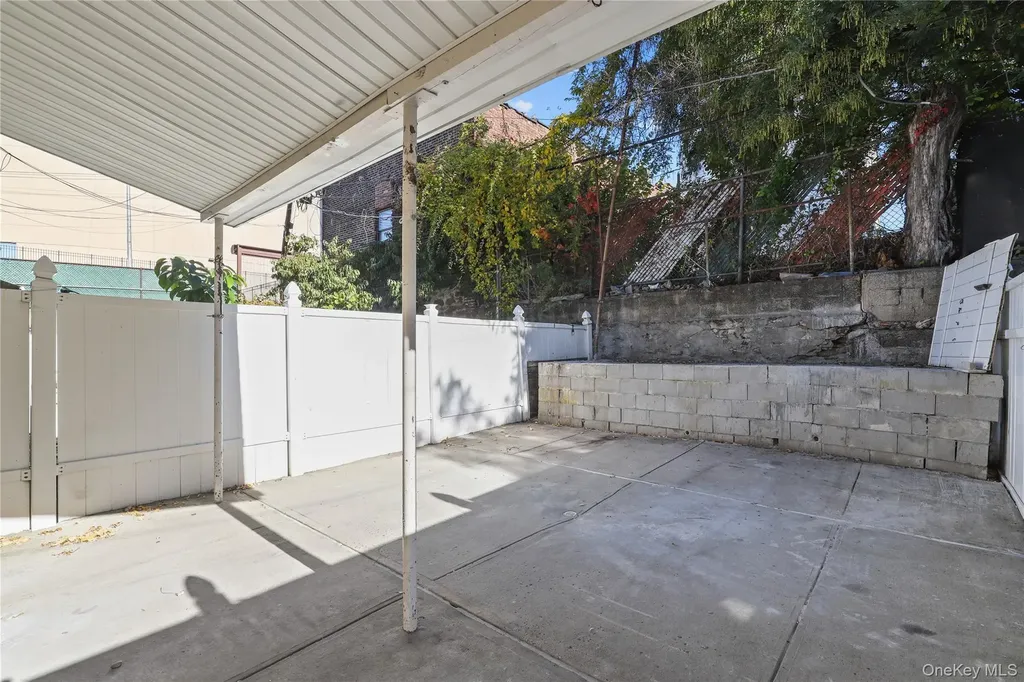 1448 Edwards Avenue Bronx NY 10461